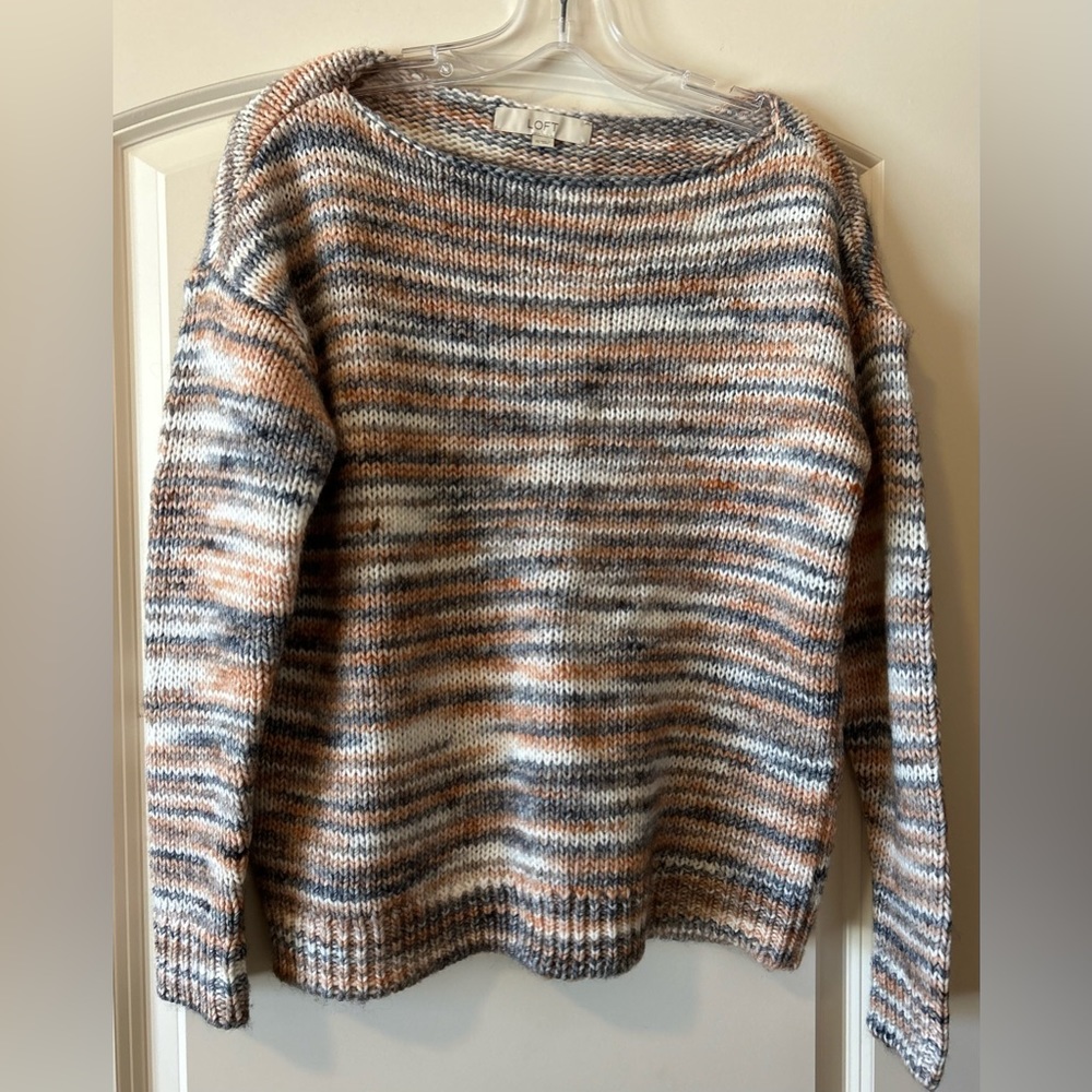 NWOT - Loft super soft sweater